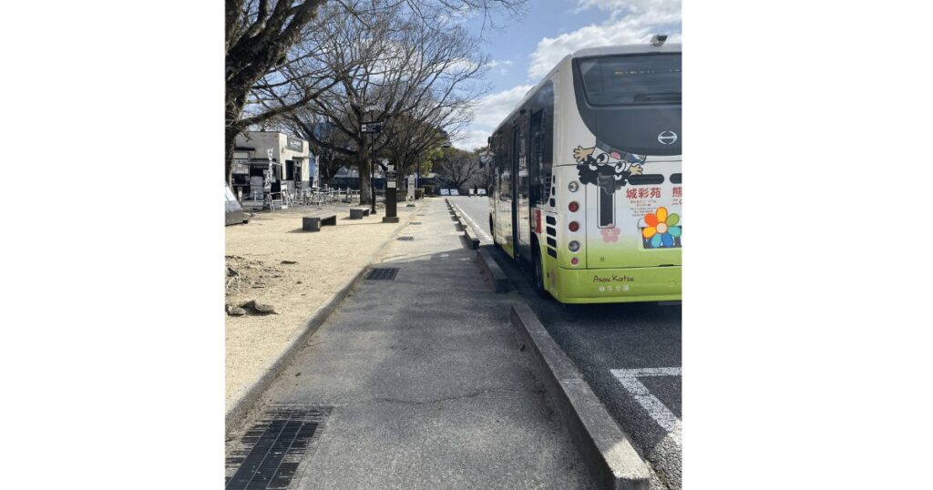 無料シャトルバス