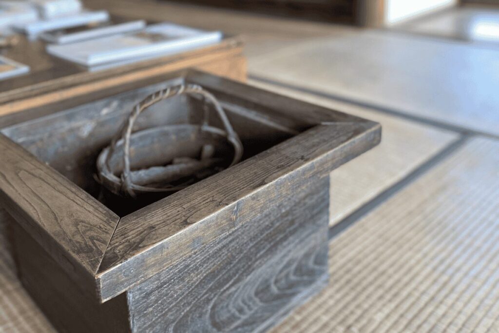 夏目漱石大江旧居の囲炉裏