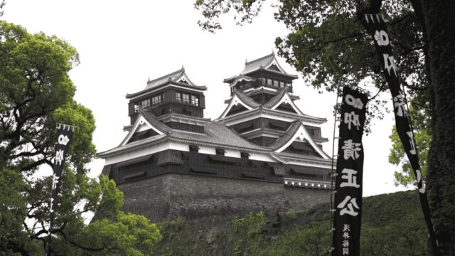 加藤神社から望む熊本城