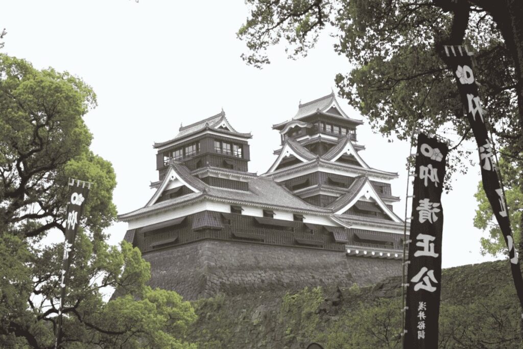 加藤神社から望む熊本城